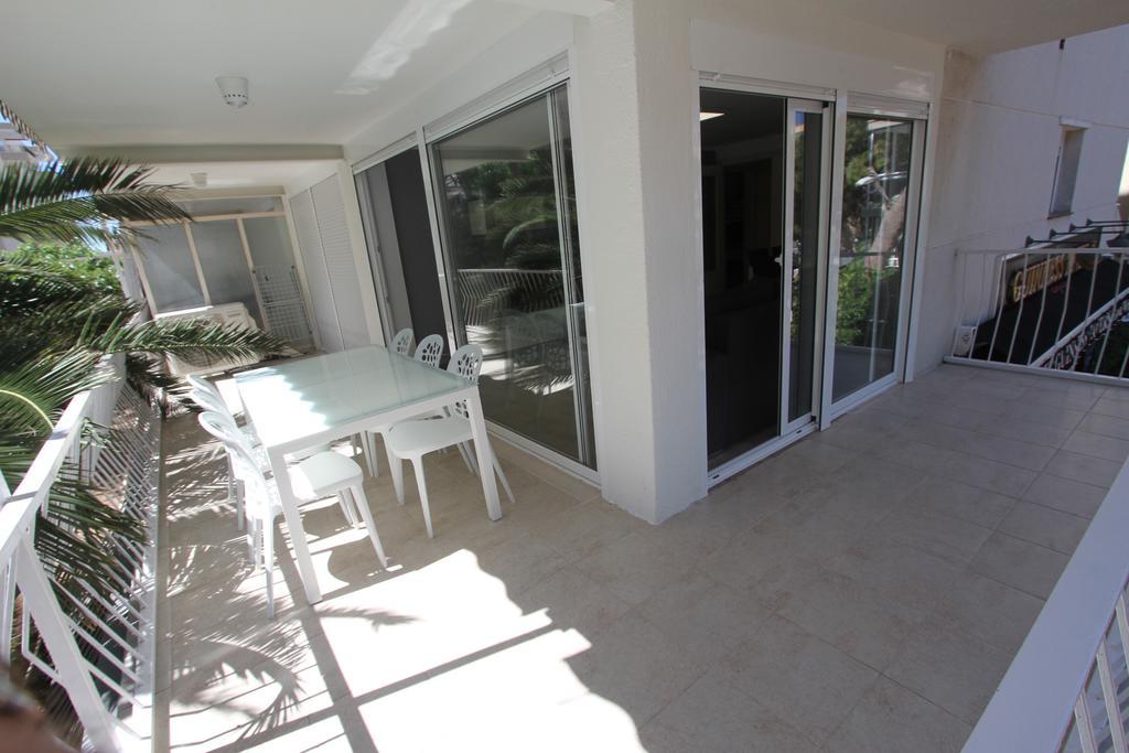 For A Stay Don Quijote Salou Bagian luar foto