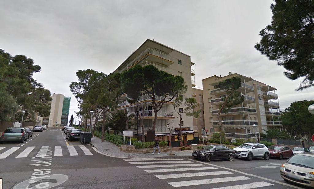 For A Stay Don Quijote Salou Bagian luar foto